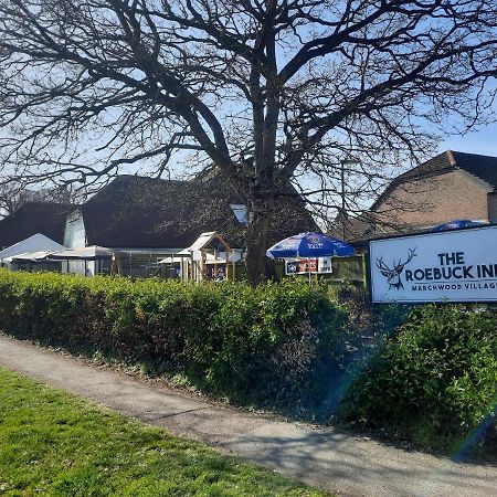 The Roebuck Inn Southampton Extérieur photo